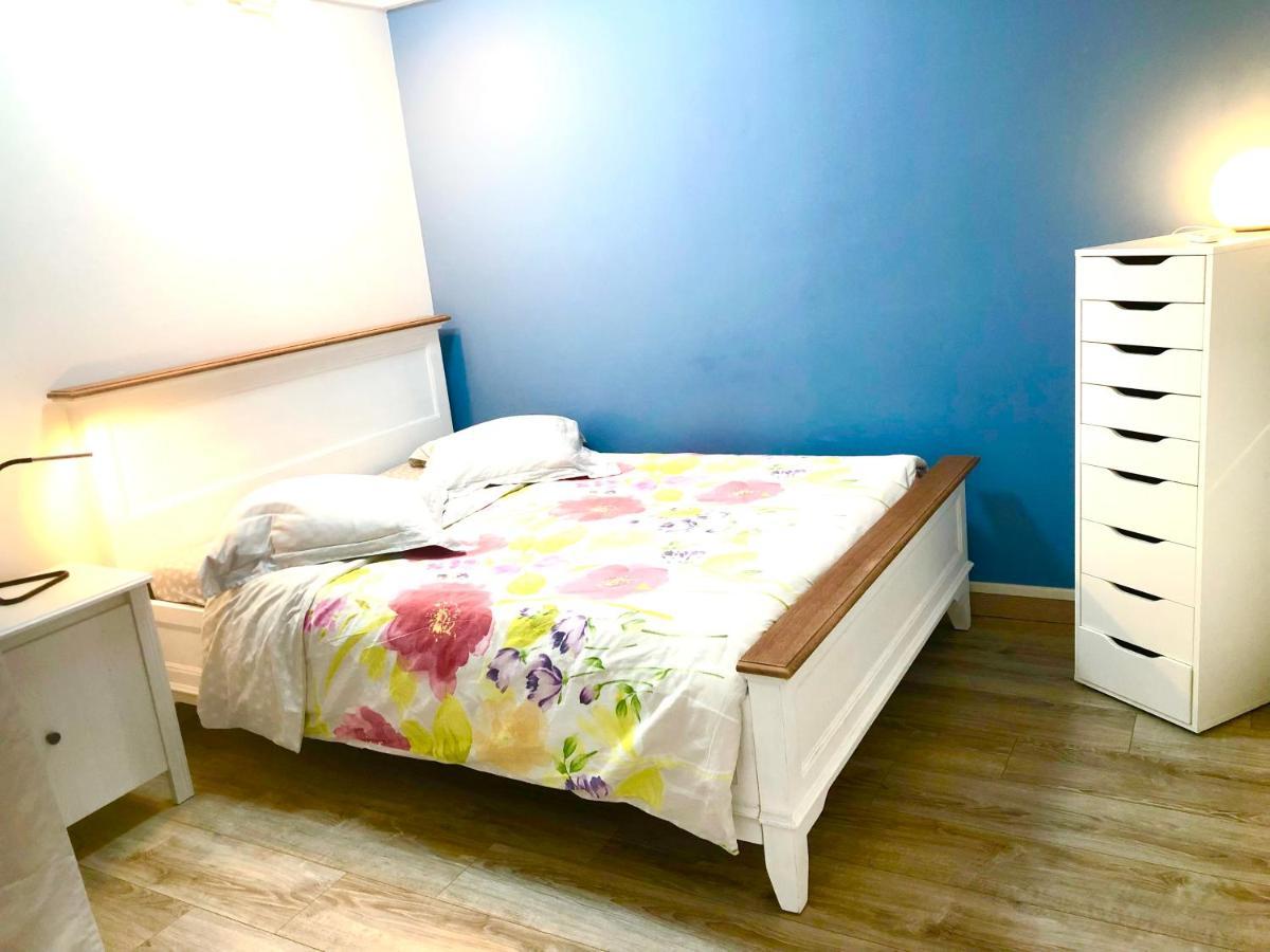 Bedinreims "Burgundy Bottle" 110M2 Exceptional, 4 Chambres Doubles, 2 Bain, Free Park & Wifi, Tout Equipe Exteriér fotografie
