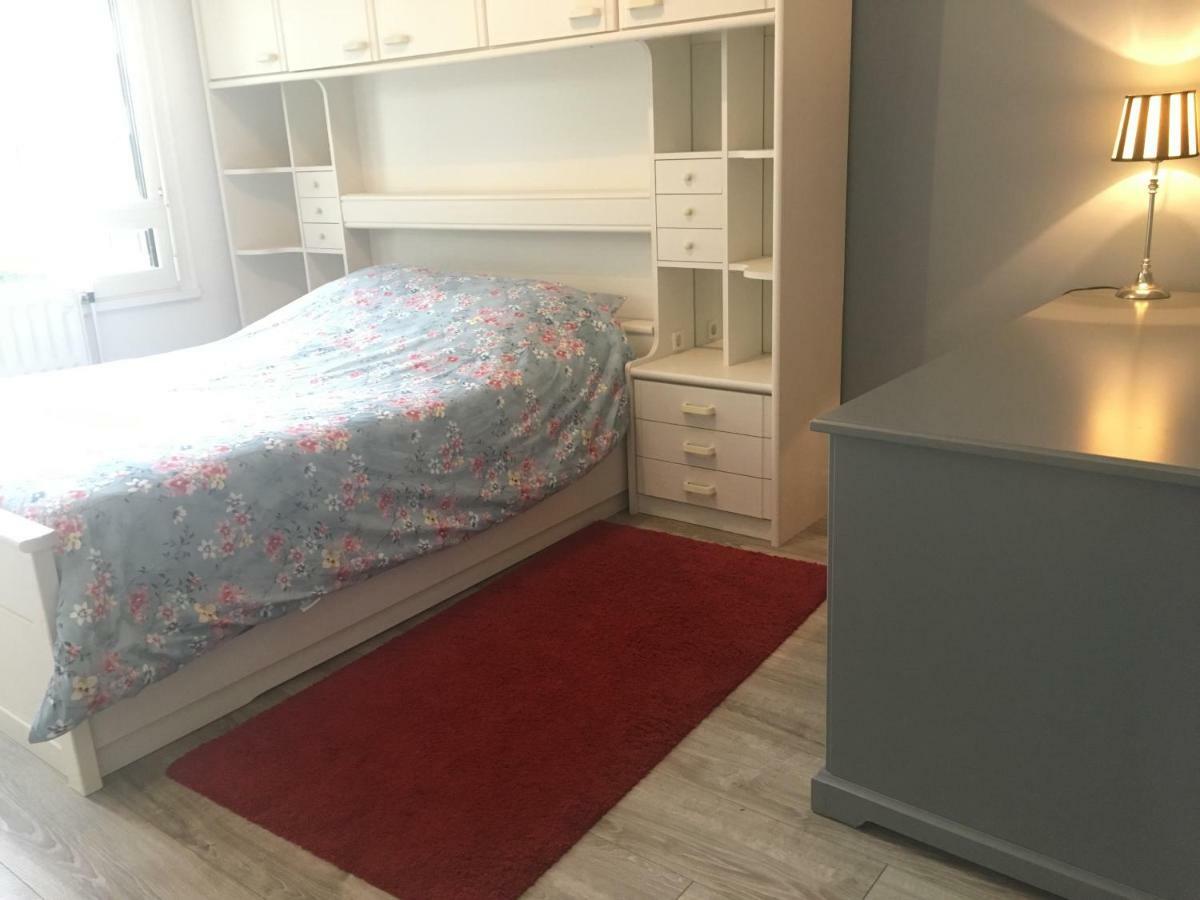 Bedinreims "Burgundy Bottle" 110M2 Exceptional, 4 Chambres Doubles, 2 Bain, Free Park & Wifi, Tout Equipe Exteriér fotografie